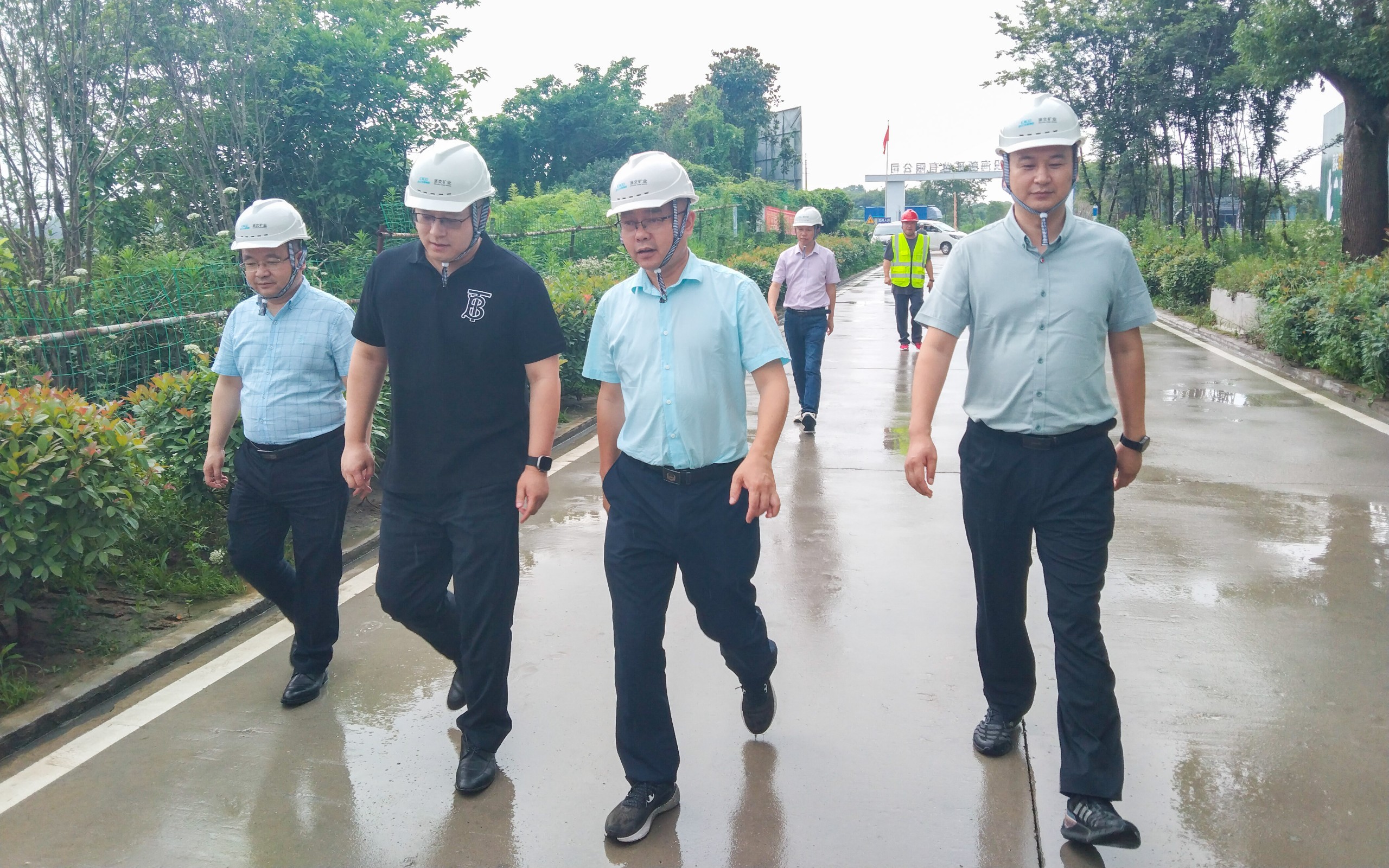 20230620浙江省應急管理廳赴海新礦業開展安全檢查.jpg