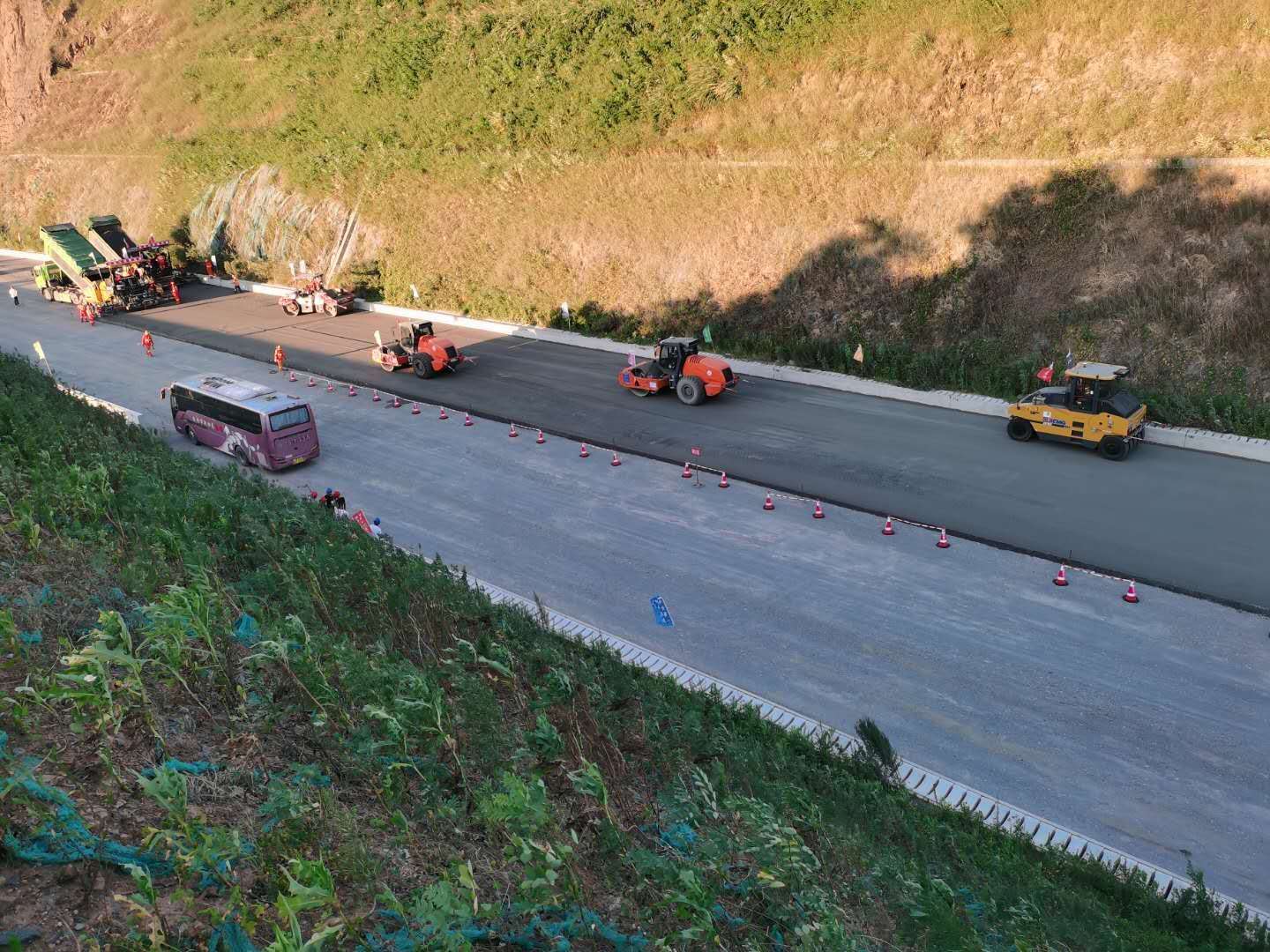 1f650e246aeebc066facdcd7cfbbc486.jpg