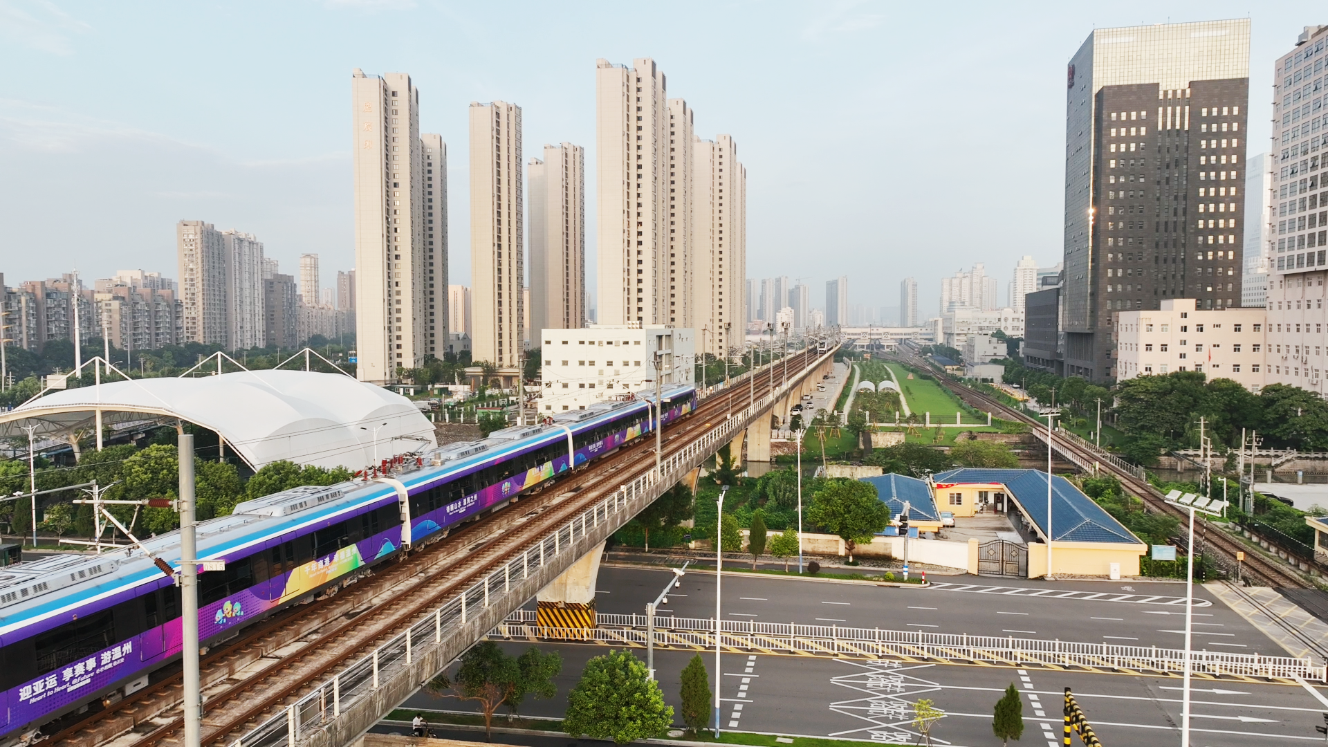 溫州S1線亞運主題列車1，供圖：浙江交通集團.png