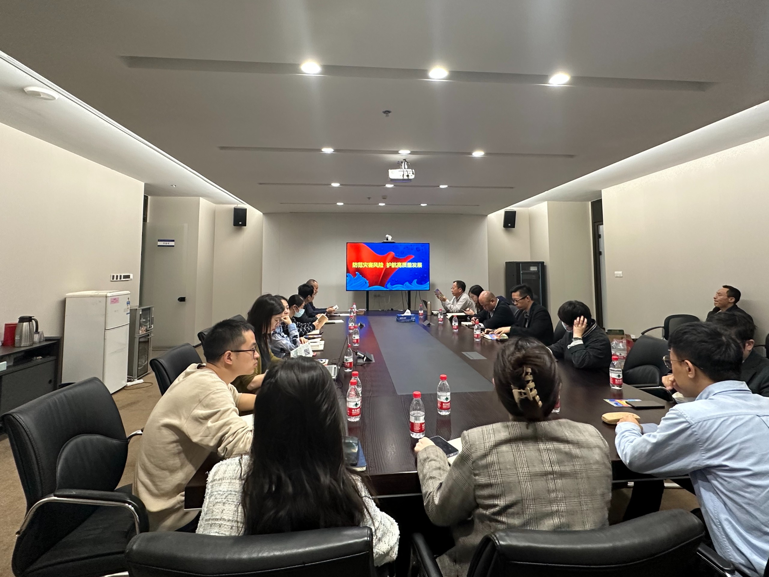 省經(jīng)投公司開展“5·12全國防災減災日”宣教活動.jpg