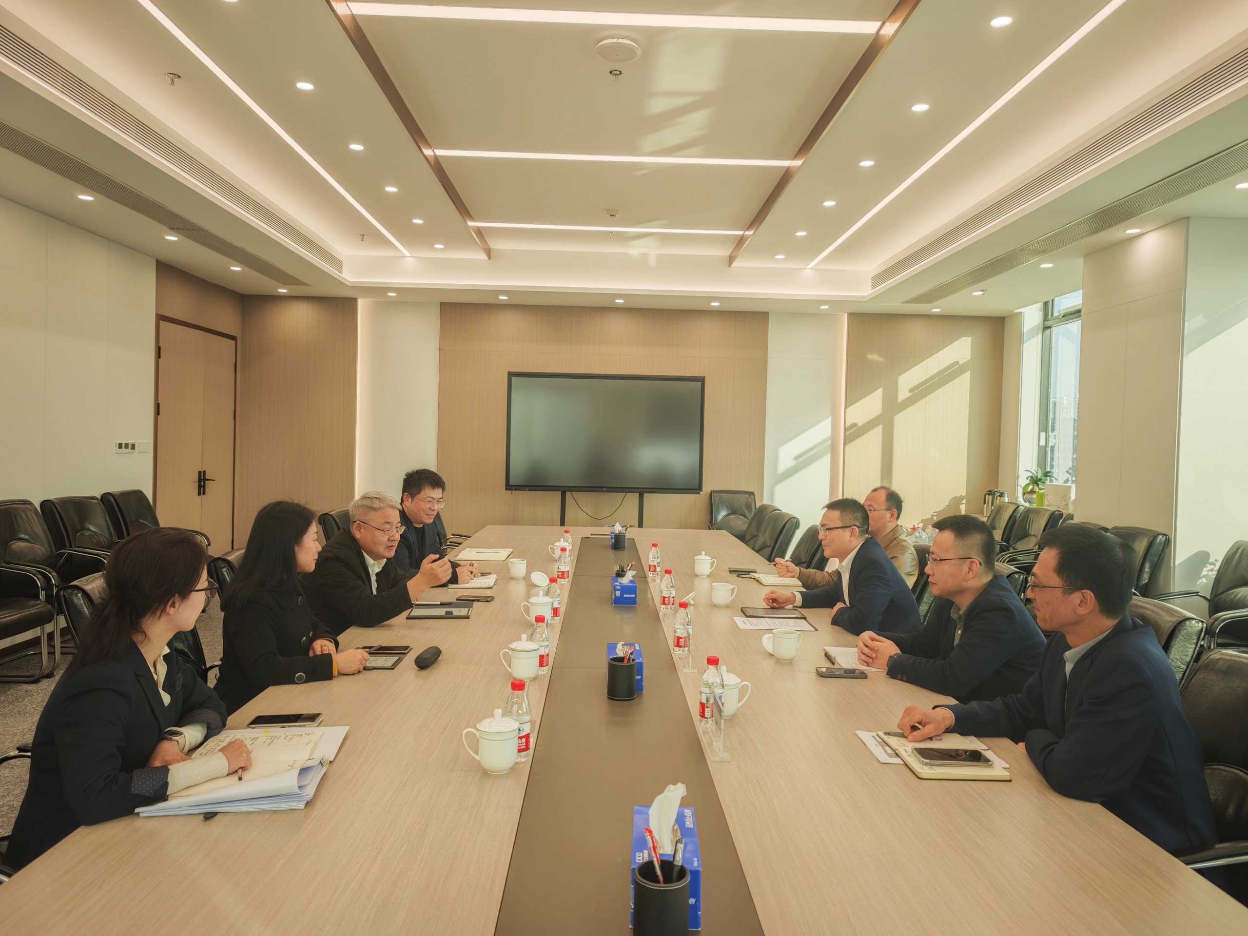 b9388989e125b1c0893acd8fe9241260.jpg 金融事業部對接.jpg