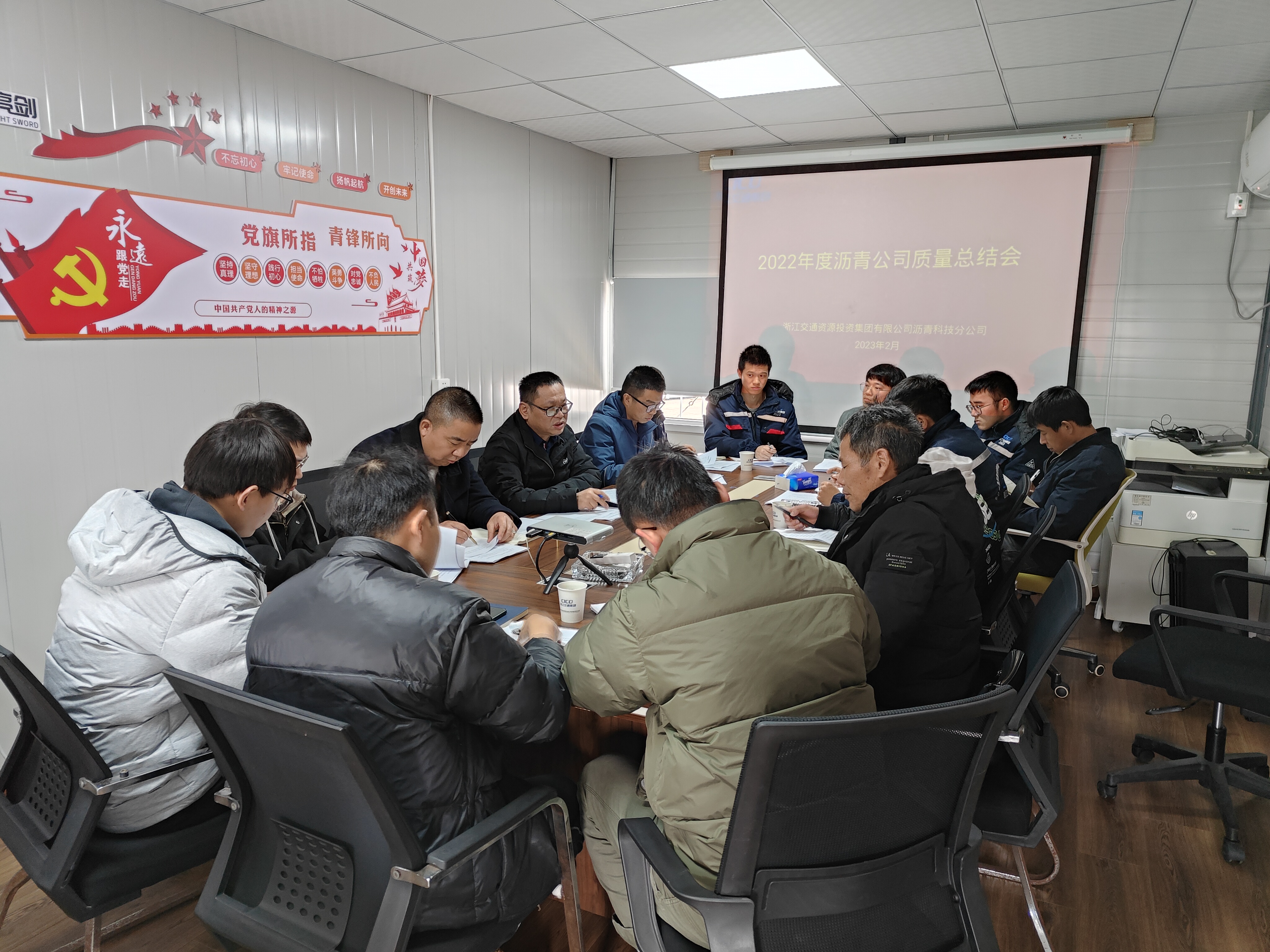cdc45b2d57bd5baf6a7258a2152e85f1.jpg